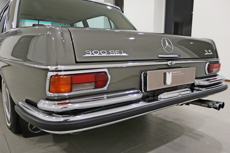 1971 Mercedes W109 300SEL 3.5